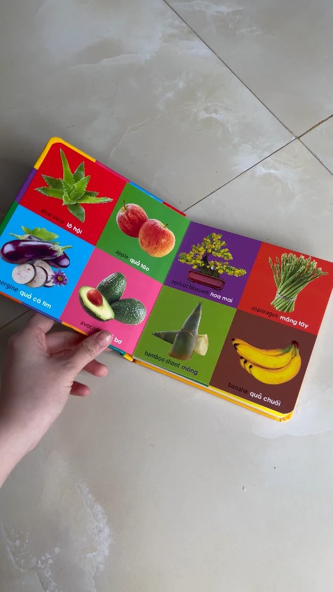 Sách đẹp, nhưng nội dung mình ko thích lắm, vì bé nhìn vào có thể bị rối