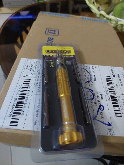 Dùng để mở đồ nhỏ như đồng hồ. Nhìn chắc chắn.