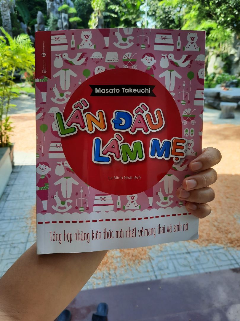 tôi rất hài lòng với chất lượ g của sách