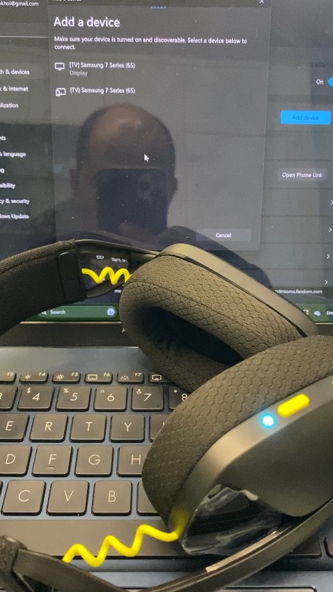 Không kết nối Bluetooth được với điện thoại và laptop.