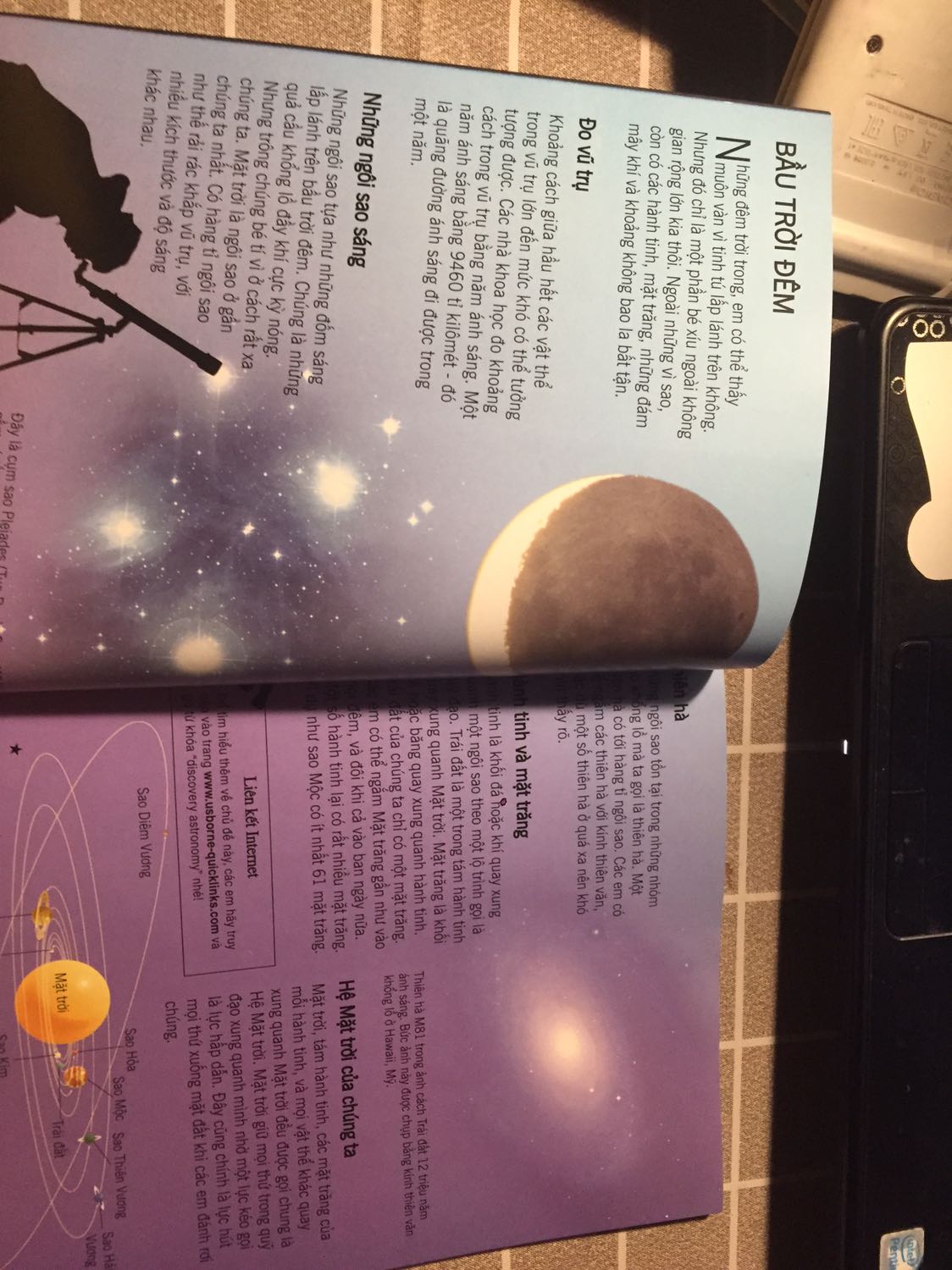 Giao nhanh, sách đẹp, giấy đẹp mỗi tội sách chỉ dành cho hs c1 thôi mn ạ. Mình tưởng hay ho gì mua về chán lắm ?