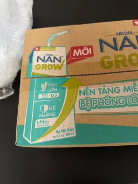 Đề nghị hoàn tiền lại vì sửa cận đát và thùng không đẹp