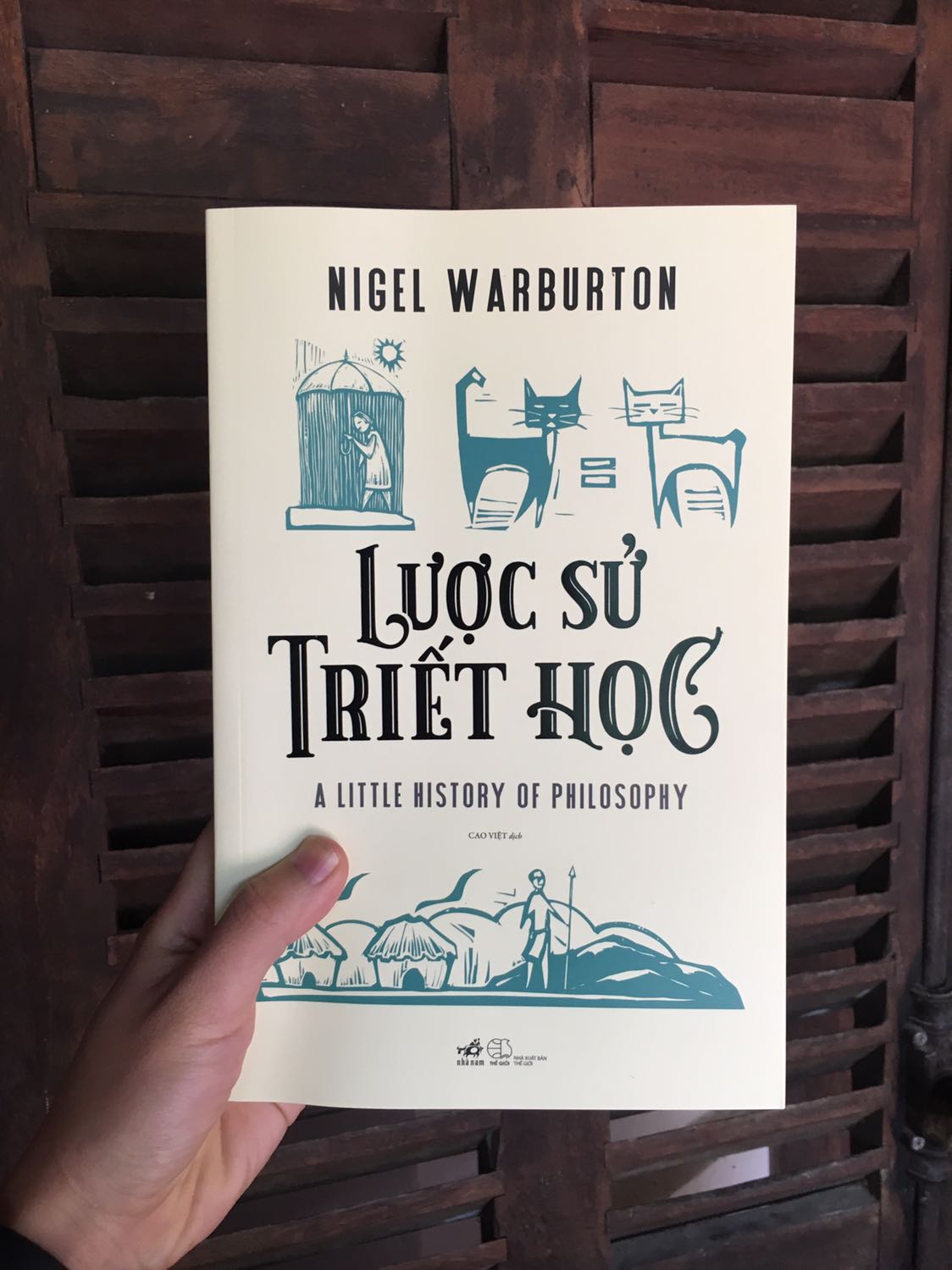 Hai cuốn nằm trong bộ lược sử của Nhã Nam. Thiết kế đồng bộ, giấy đẹp. Nội dung khá ngắn gọn, cô đọng và khá dễ đọc.