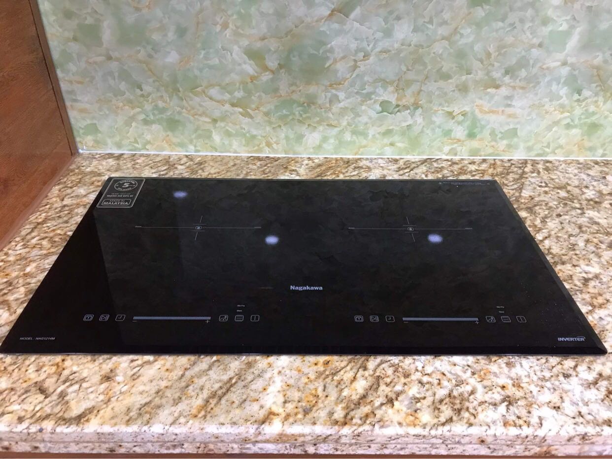 Hàng giao đúng đợt dịch nên nhà mình tự lên kho lấy, ko chờ ship =))) vì ship kêu không qua chốt để giao tới tận nhà được =)))) Về bếp mới dùng thử, chưa phát sinh vấn đề gì.