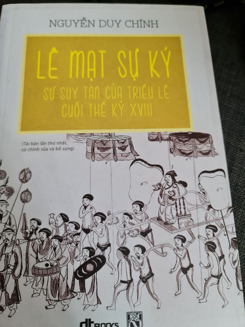 một tác phẩm tuyệt vời.giúp ta hiểu rõ hơn về Lê Chiêu Thống,ngoài cách nhìn như lâu nay về vị vua này,qua tác phẩm ta có thêm được những cách nhìn mới về vị vua này
