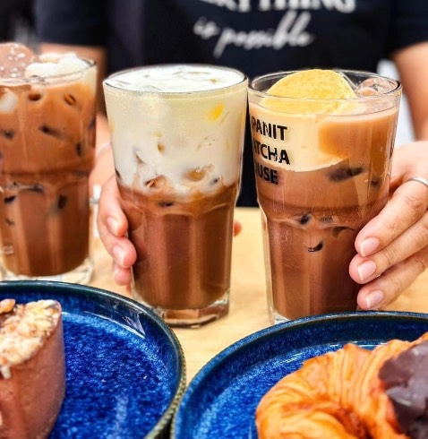 Cực kỳ hài lòng
Sản phẩm có chất lượng đúng như mô tả, đóng gói chắc chắn, rất đáng tiền, giao hàng nhanh. 
P/s: Không có thời gian chụp hình nên mình lấy đỡ hình trên mạng up