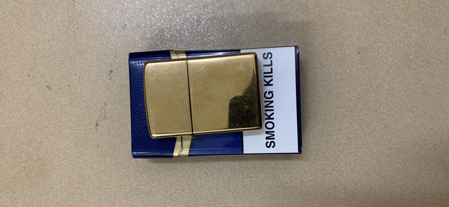 Cám ơn shop,bật lửa dùng rất tốt. Hợp với tùi tiền