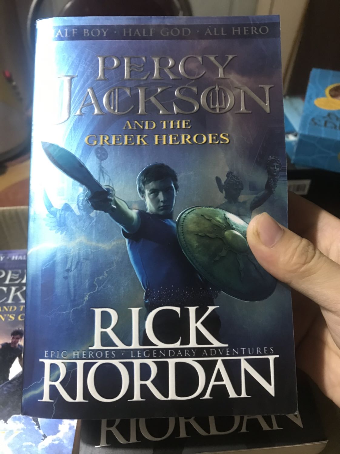 Đóng gói kĩ càng, sách đẹp, nội dung hay