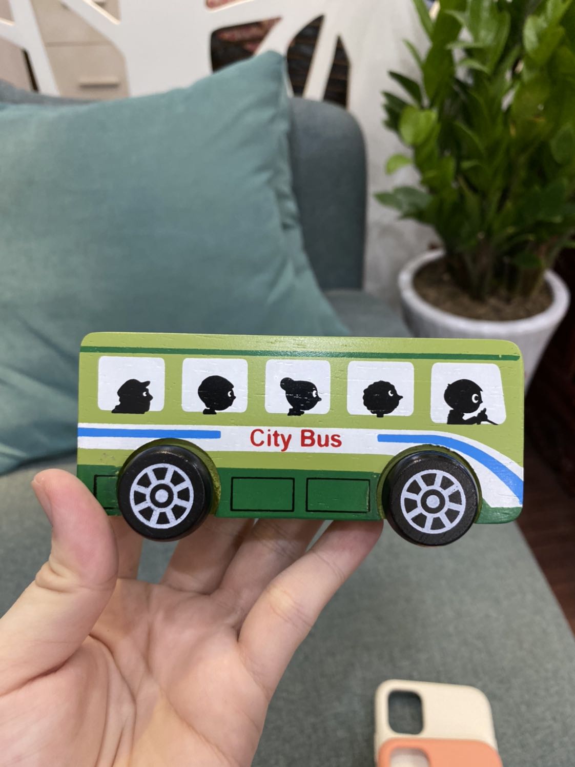 Đẹp như hình. Sơn đều màu nhìn rất thích