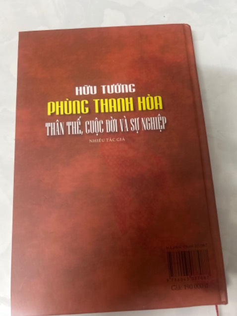 Sách đẹp tư liệu về vị tướng này khả hiểm