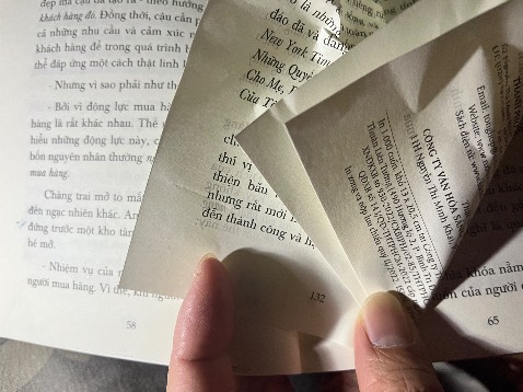 Sách lỗi thiếu từ trang 60 đến trang 64.