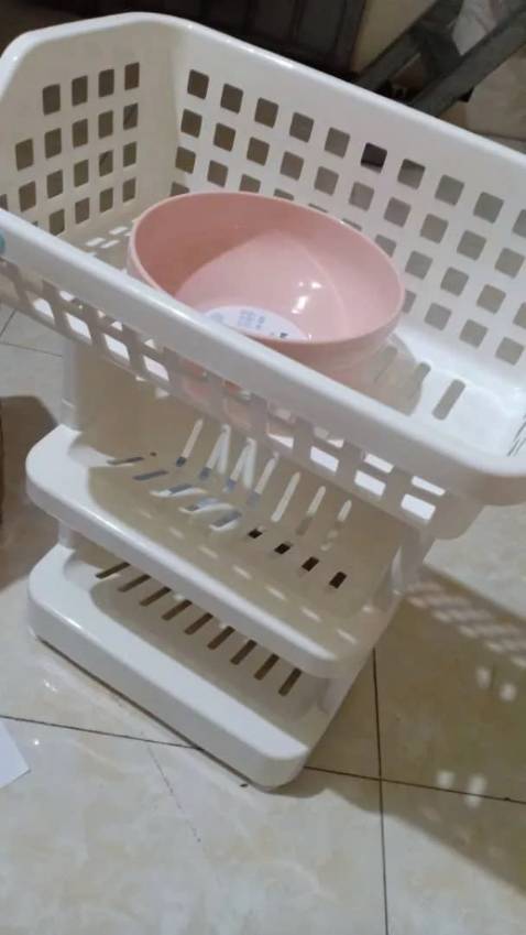 Đẹp , tiện dụng , chất liệu nhựa dày sáng bóng rất thích . Dễ lắp ráp , phụ nữ như mình để ý mấy cái khớp xíu là lắp được ngay