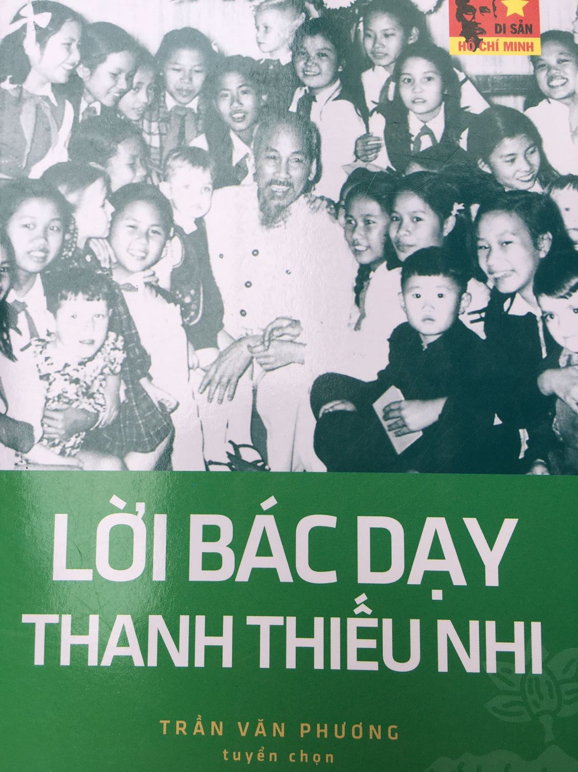 Sách đẹp, nhiều trích dẫn hay và ý nghĩa của Bác, giúp trau dồi nhiều đức tính tốt đẹp để trở thành công dân tốt và có ích cho xã hội