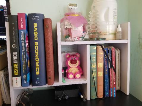 Khá ổn so với mức giá, ván gỗ hơi bị bong tróc, kiểu dáng đa năng tiện lợi.