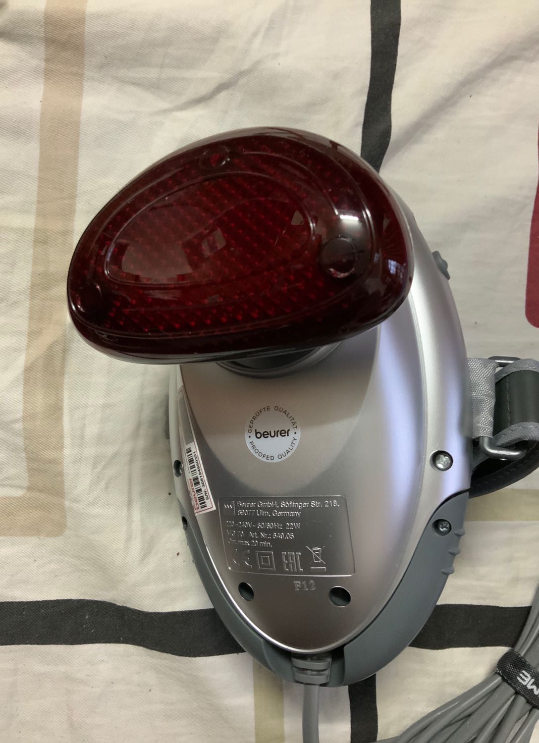 sản phẩm chính hãng! thiết kế dễ sử dụng. cảm nhận ban đầu là tốt! mark dập nổi, có tem bảo hành.