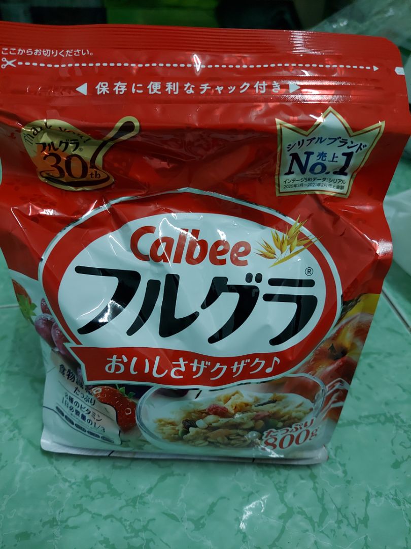 Giao hàng nhanh, đóng gói tốt. Date tới tháng 12 năm nay, cũng ok. Chỉ có điều giá hơi mắc hơn bình thường, do mình cần gấp mà chỉ chỗ này có giao nhanh tikinow.