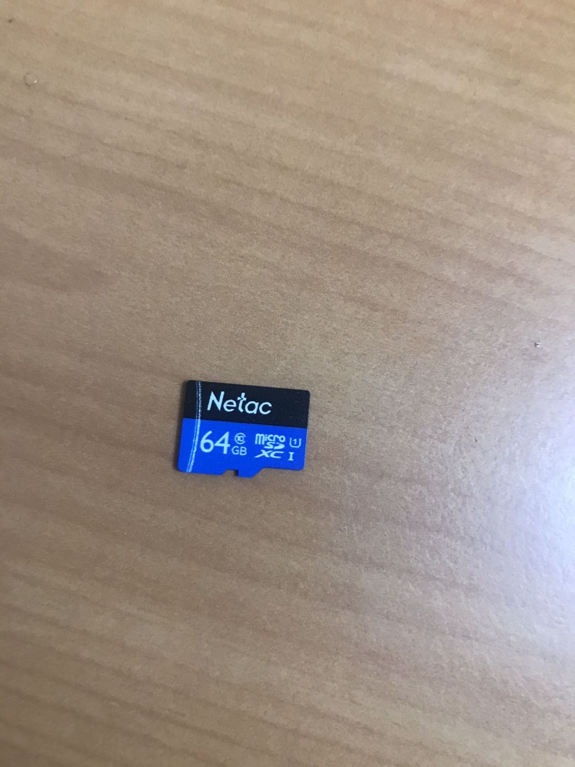 Đề nghị Tiki và nhà bán hàng xem lại ? Mua thẻ 64 gb, gửi cho Khách hàng thẻ 34gb ? *** đảo à ????? Vừa mới nhận hàng hôm nay giật mình ?