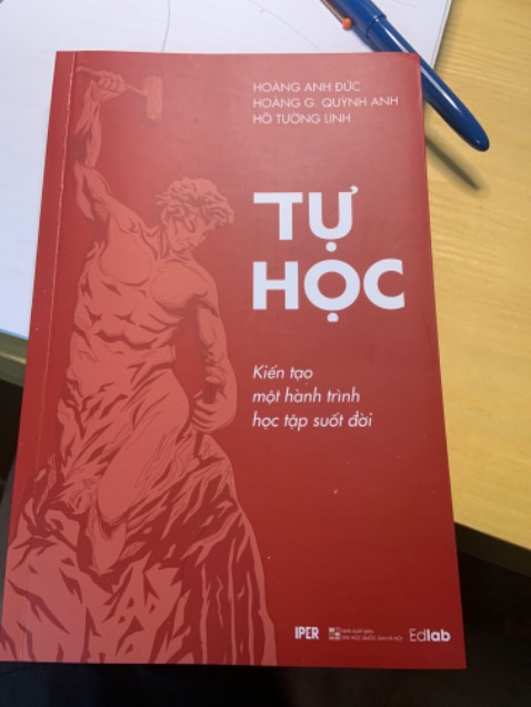 Ngoài giá hơi cao, không có gì để chê! Dành cho ai thích sưu tập!