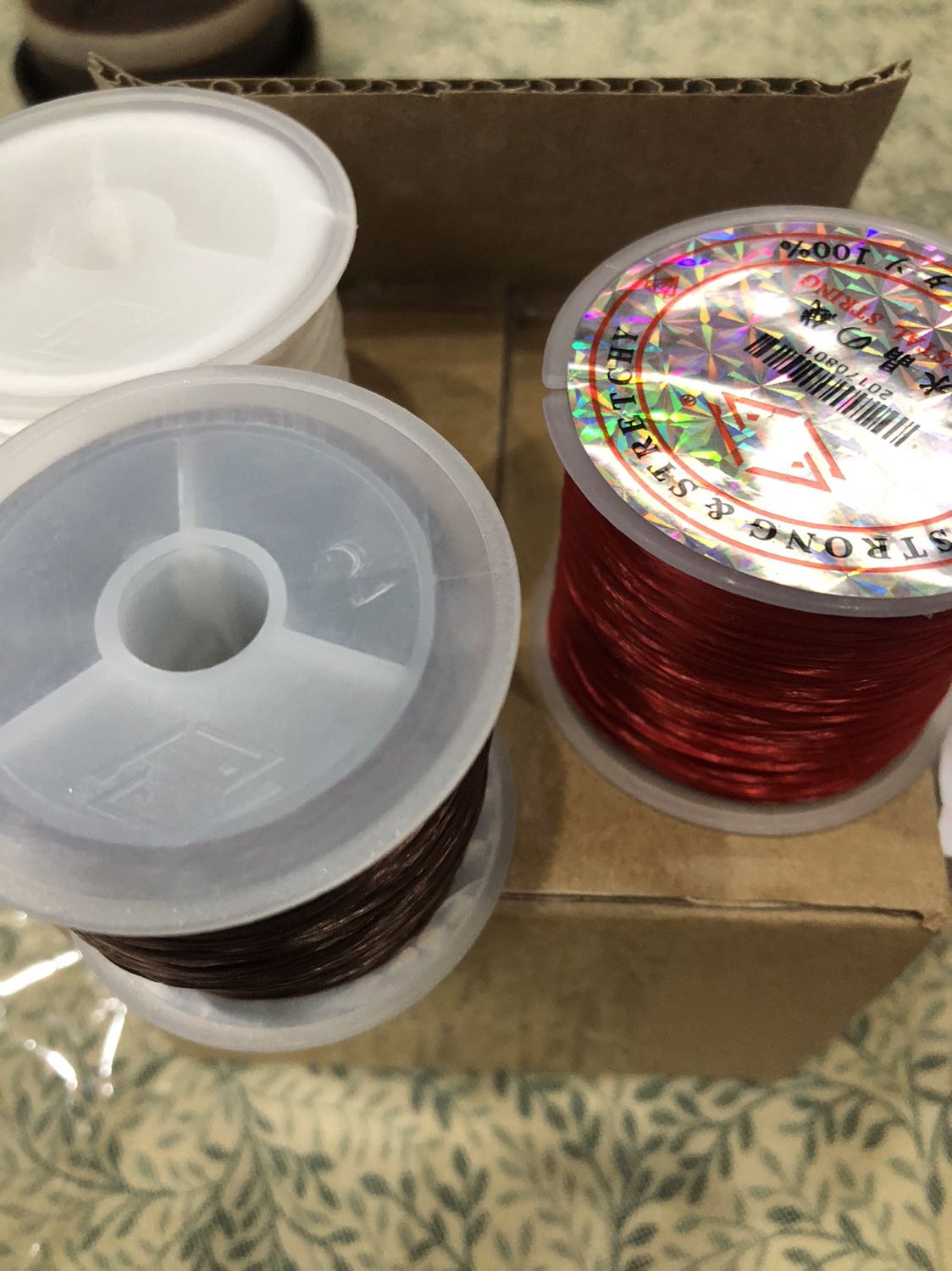 Dây chun co giãn xỏ chuỗi, Vừa ý ghê nà