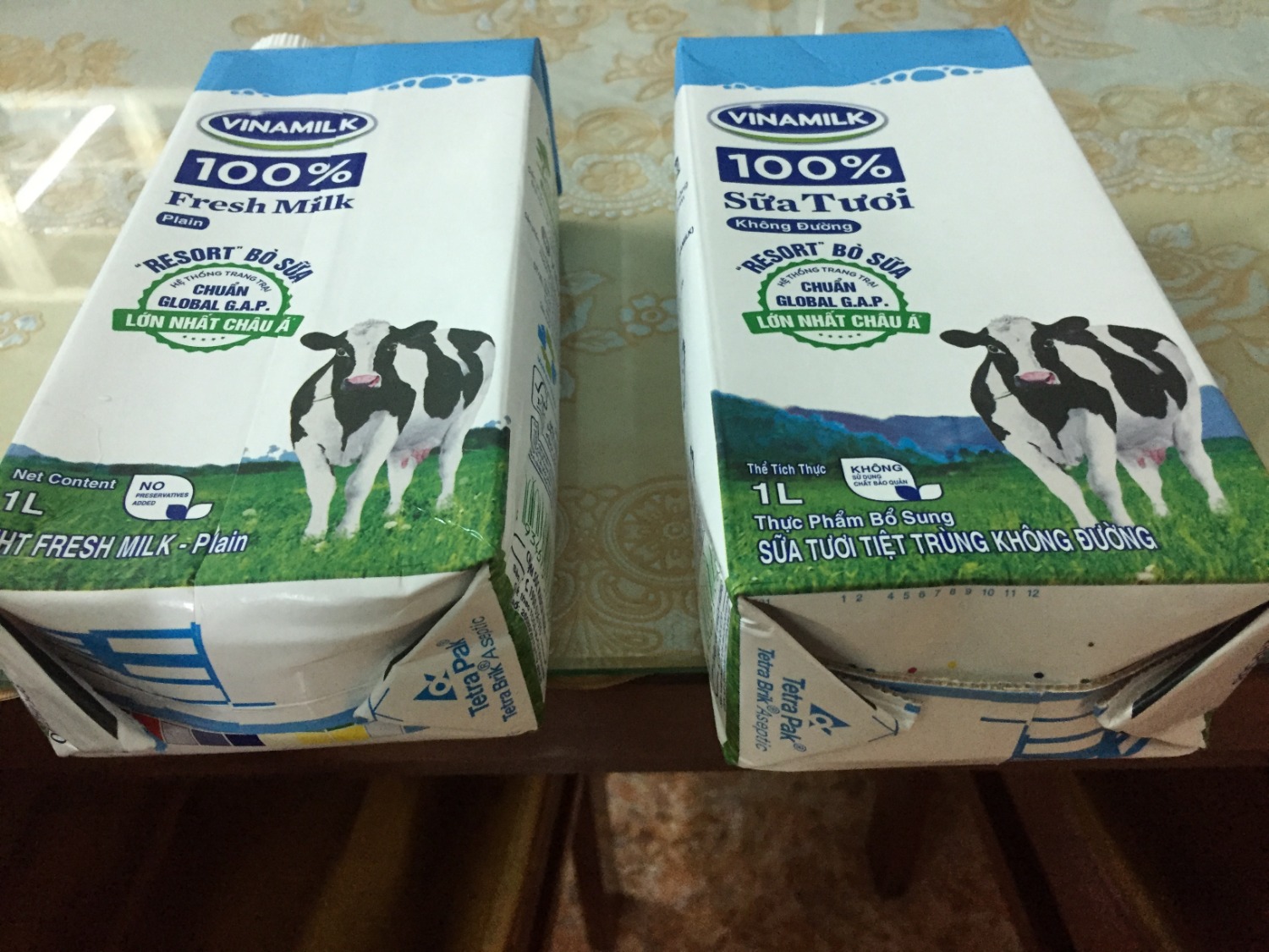 Nhận 12 hộp, nhưng 2 hộp không đạt chất lượng, đáy hộp bì phù  có dấu hiệu bung đáy.Vui lòng cho biết hướng xử lý của 2 hộp này