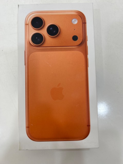 Giao hàng đúng như thời gian để xuất, hàng đóng gói cẩn thận, hàng đúng như mô tả, nhìn sản phẩm đúng cũng hãng nha, giá cả trả góp cũng tốt