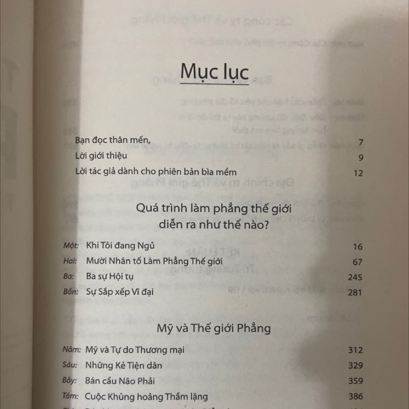Cuốn sách về chất lượng thì khỏi phải bàn. Rất ưng ý. Nd cuốn sách cho mình cái nhìn bao quát hơn về sự phát triển của thế giới từ những năm về trước đây, mở rộng hơn nhãn quan, còn nhiều điều chúng ta ch biết về thế giới này qua các cuộc cách mạng công nghệ..