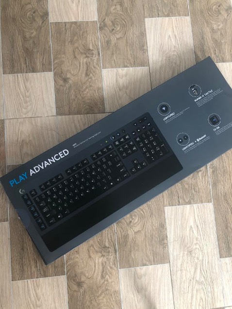 Bàn phím không kết nối bluetooth được với Macbook. Gọi lên tổng đài hỗ trợ nói thu hồi kiểm tra và đổi trả hàng trong 1-3 ngày. Mình đã gói hàng trả lại. Đến giờ 10 ngày rồi vẫn chưa có phản hồi. Dịch vụ quá tệ.