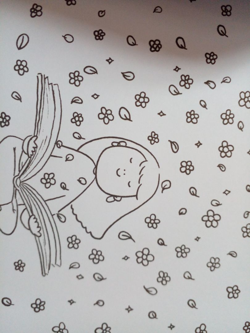 - Vận chuyển : nhanh, mình mới đặt trưa hôm qua mà trưa hôm nay đã nhận được hàng rồi, shipper thân thiện.
- Sản phẩm: ở mép hơi móp một chút chắc là do vận chuyển, sách to hơn mình nghĩ nhiều, giấy cũng không quá dày..( cỡ 180gsm đổ lại) giấy này không thiên về tô màu nước nên mn nhớ chú ý kẻo dính tờ phía dưới thì khổ •-•..nói chung là đáng mua, giá cả khá hợp lí( mình mua chăng đợt giảm giá nên chỉ có 39k thui~) 
Hôm nào trời mưa đem ra tô rất là chill~ á nhaa :33