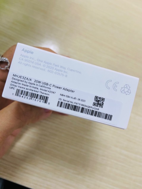 Ngon bổ rẻ, thanh toán qua ngân hàng đc giảm thêm còn 370k, tem mác sịn sò, hàng chính hãng, giao nhanh, đóng gói cẩn thận