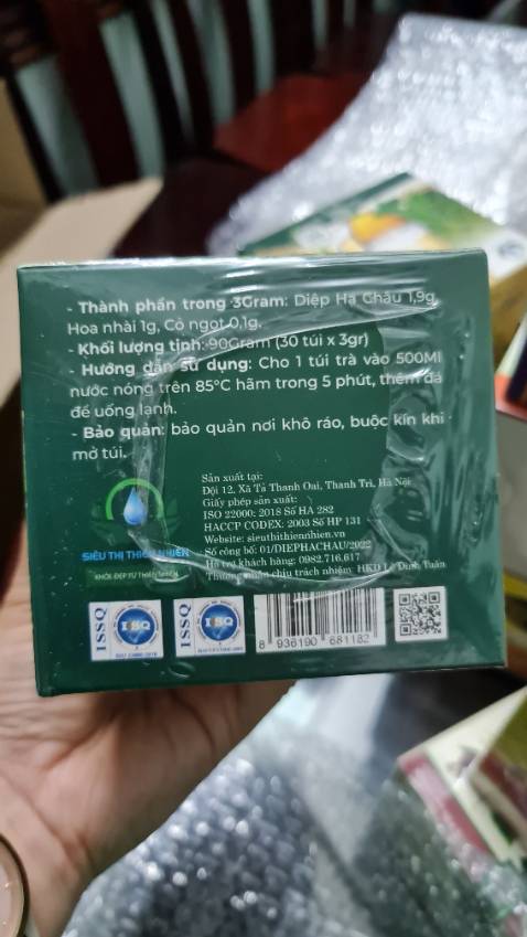 Shop đóng gói rất kỹ, bao bì sp đẹp, HSD 12 tháng, mà date xa, mình thấy ngày SX t9/2024.
Chưa dùng thử nên mình chưa biể vị trà thế nào