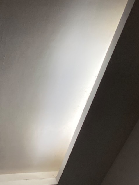 Đèn sáng mạnh, giao hàng nhanh, sản phẩm như mô tả của shop