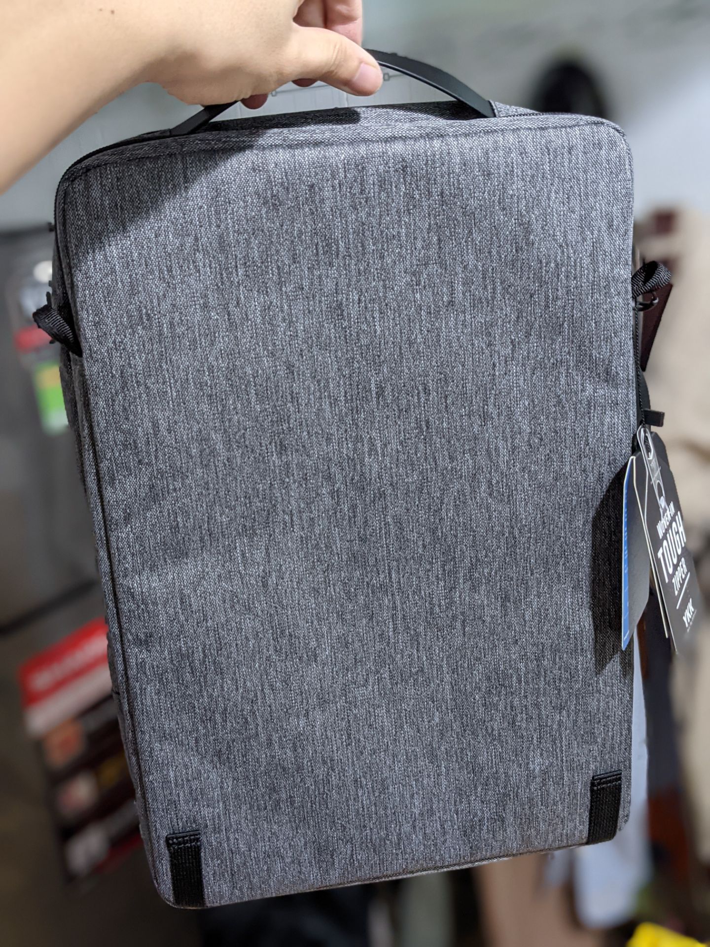 Thiết kế tinh tế, gia công tỉ mỉ chắc chắn, hàng chất lượng tốt