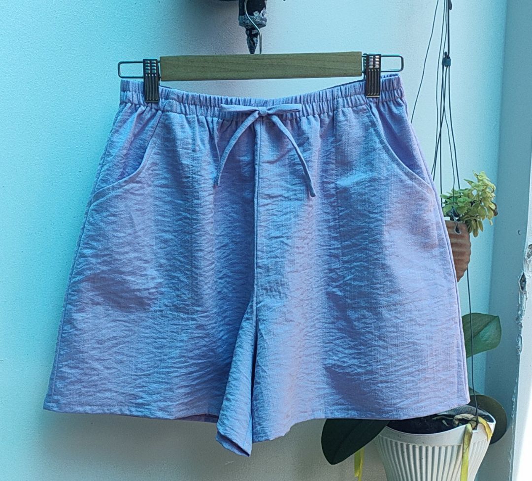 QUẦN VẢI RẤT ĐẸP MUA GIÁ SALE CÒN ĐƯỢC TẶNG QUÀ RẤT DỄ THƯƠNG! SẼ ỦNG HỘ SHOP 👍👍👍👍👍