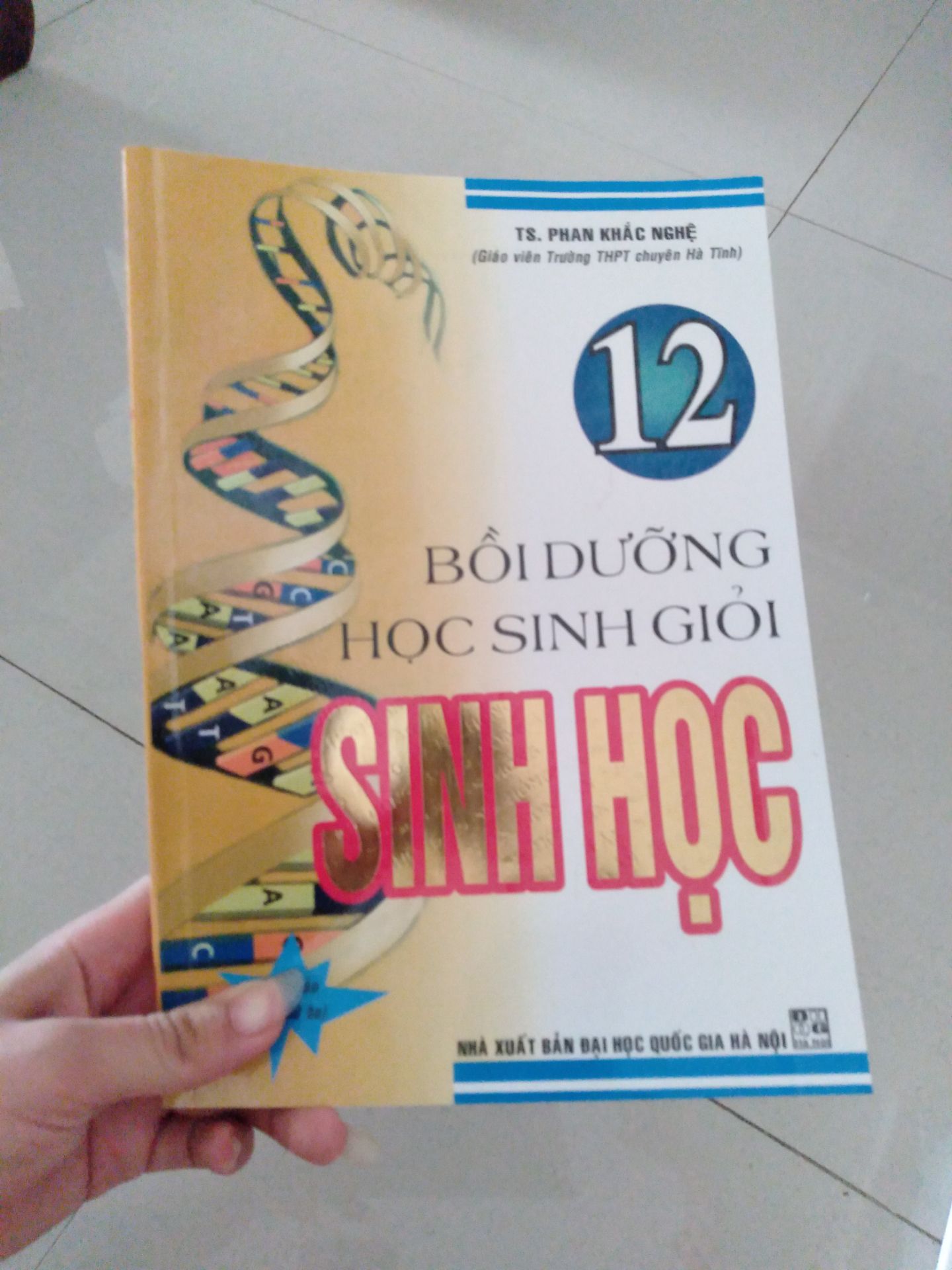 sách rất đẹp thơm mùi sách mới rất hài lòng về tiki??