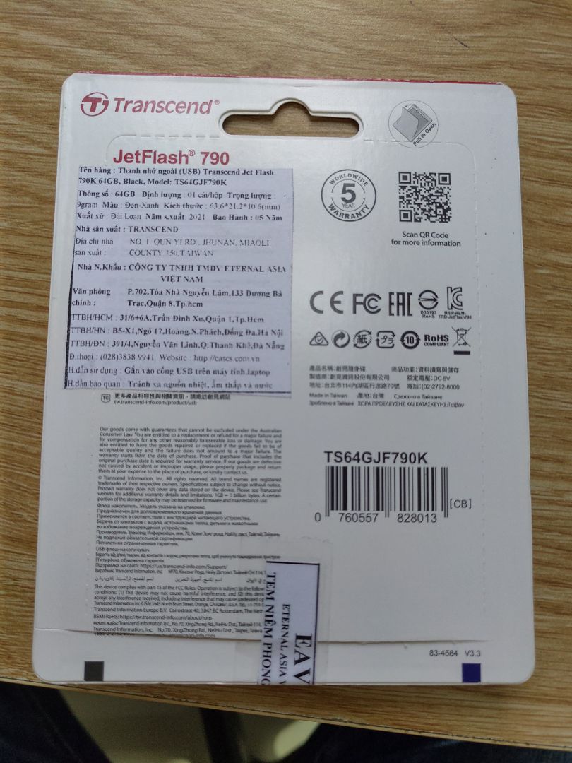 giao hàng nhanh, usb chính hãng nghen mọi ng, mua của tiki phân phối thì an tâm nhé