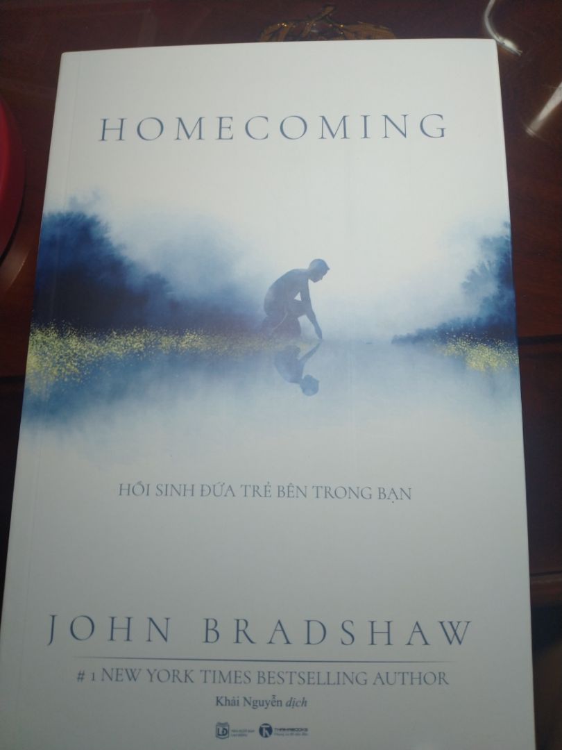 Hơi buồn vì không có bọc sách. Gói bọc sách là mình mua từ hồi lâu rồi còn khá nhiều nên không được bọc mình buồn. Sách mới mua nên sẽ không có review từ mình. Nhưng đọc qua review mọi người thì thấy cần thiết cho mình nên mua. Lướt qua nội dung rất háo hức. Giao nhanh, gói kỹ, sạch đẹp nghen. Thanks Fahasa.