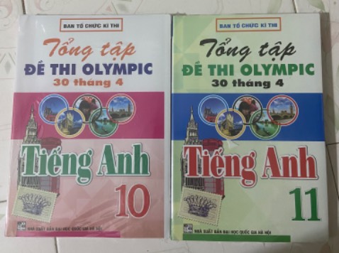- Giao hàng tương đối nhanh
- Sách khá dày và khá nhiều đề để luyện tập (chỉ có điều là ít đề hơn cuốn 2***)
- Sách lớp 11 thì nguyên vẹn, còn sách lớp 10 thì bị 2 vết gấp nhỏ (nhưng không đáng kể)
- Sách khá phù hợp để :
+ Ôn thi olympic 10,11 và thi HSG lớp 12.
+ Nâng cao, mở rộng thêm kiến thức vì đam mê, dù không đi thi olympic hay thi HSG (như mình).