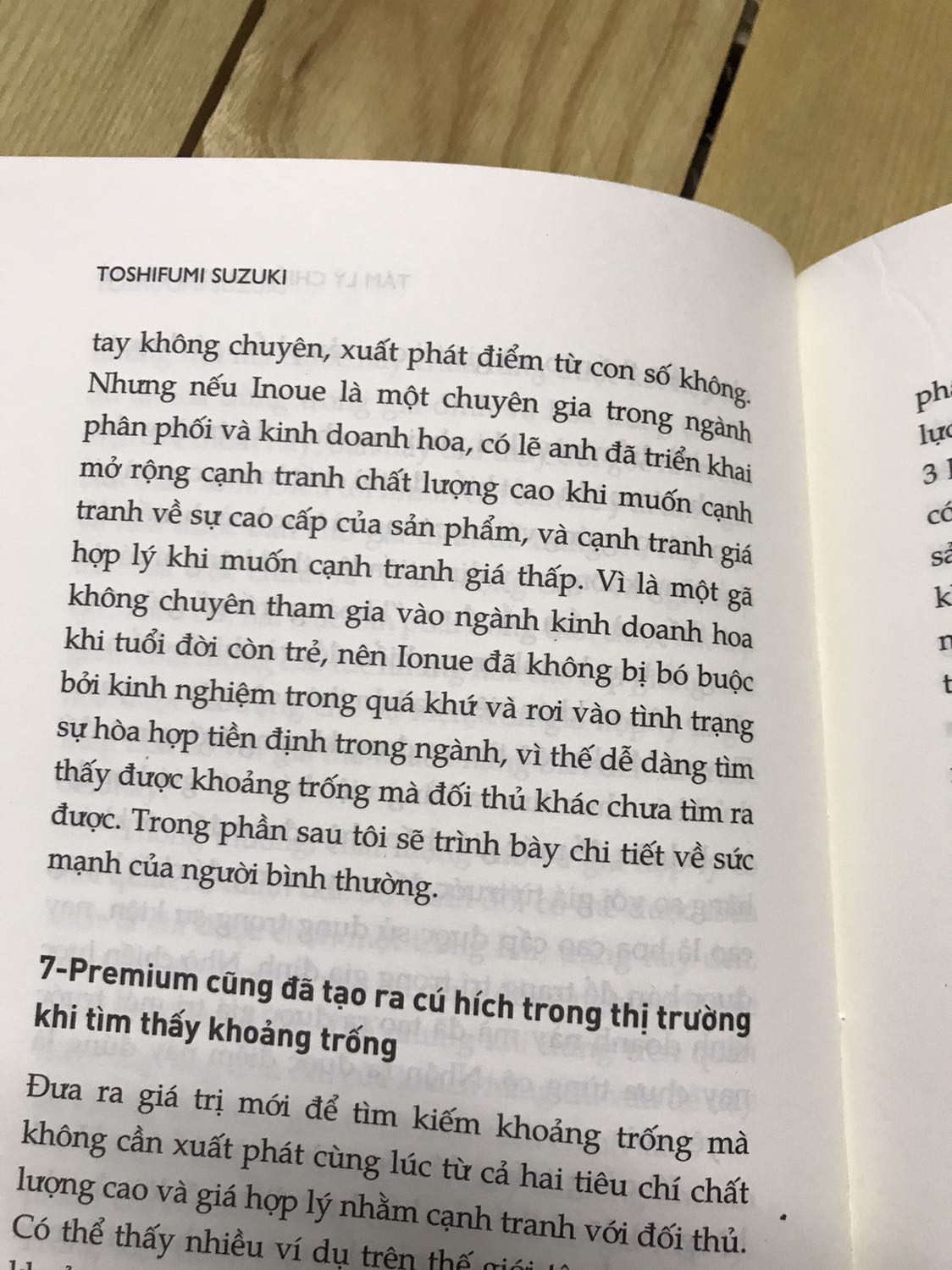 Sản phẩm được đóng gói kỹ, nội dung sách dễ hiểu , phù hợp với mình. À còn nữa là sách hoàn toàn mới từ bìa tới trang sách
