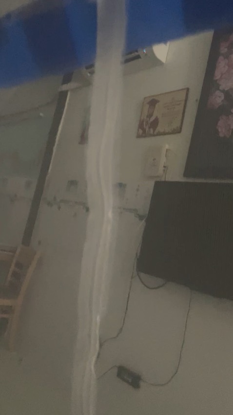 Chất lượng kém, đã đổi hành 1 lần vẫn hư dây kéo . Muốn trả lại hàng