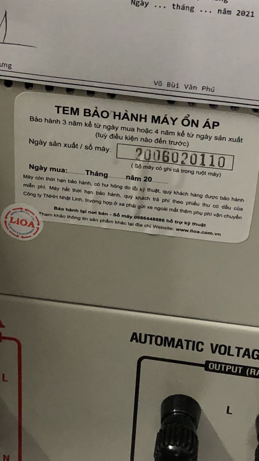 Mua cả tuần giờ mới lắp lên đc. Lâu nay đèn đóm tới tối mở không lên, nay điện mạnh mở đèn mà loá hết cả mắt.