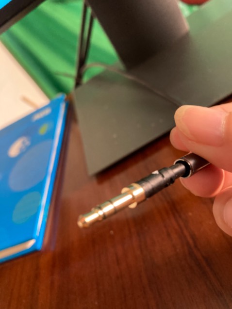 Cũng được nhưng bị tróc ra rồi, shop ship cho tôi chay keo dán sắt để tôi dan lại. Cảm ơn nhiều nhé