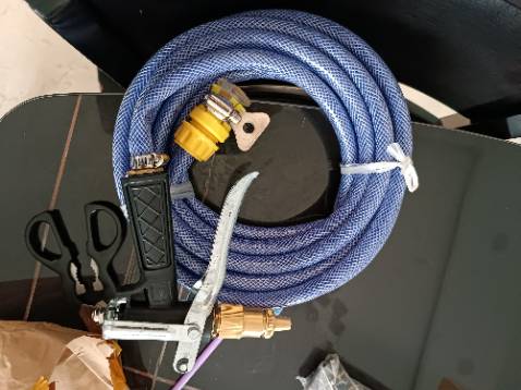 Đồ tốt, mềm, đúng yêu cầu, áp lực nước mạnh mẽ, giao hàng nhanh gọn. Cảm ơn shop.