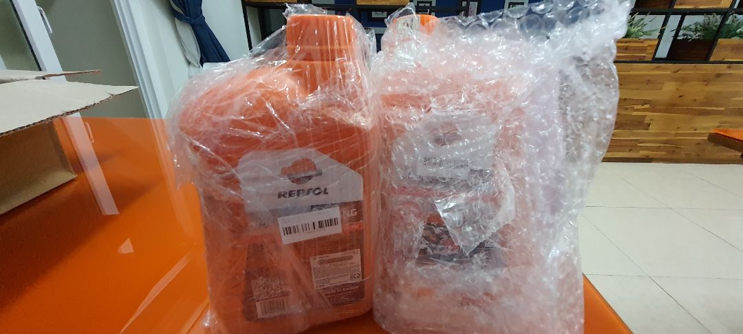 Duyệt qua qua là cũng cảm thấy hài lòng rồi...đợi trải nghiệm xem repsol nó bôi trơn cho máy thế nào