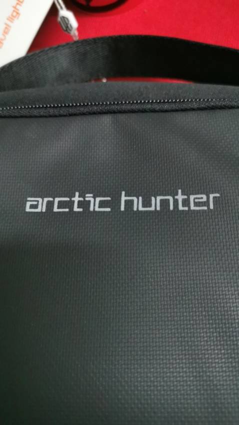 Lần đầu mua hàng chất lượng tốt lắm mn ạ đúng màu đúng kiểu trên hình ,túi khá dày vs e thấy hàng nhanh nhưng do e bận tí việc nên k nhận dc lúc a shipper giao xl a nhìu nha , thank shop có cơ hội e sẽ ủng hộ shop tiếp ạ