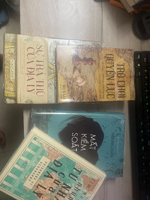 Tiki đóng gói sản phẩm chắc chắn và giao khá nhanh như dự kiến.