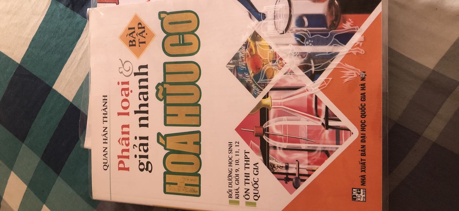 Sách rất đẹp , giao hàng nhanh , mọi người nên mua , đặc biệt là những bạn chuyên hoá