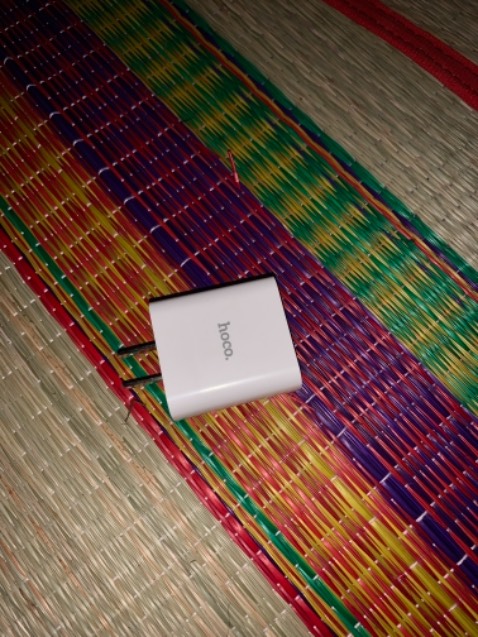 Sạc cùng lúc 2 pin dự phòng rất nhanh, sản phẩm tốt trong tầm giá, sạc hơi nóng nhẹ, chất lượng tốt, đóng gói ok.