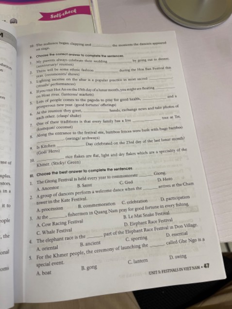 Sách rất phong phú về bài tập ạ.