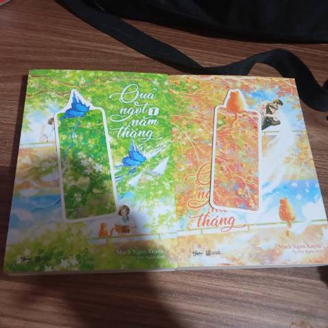 Bìa xinh , mép bị df nhẹ nhưng vẫn ok đáng mua