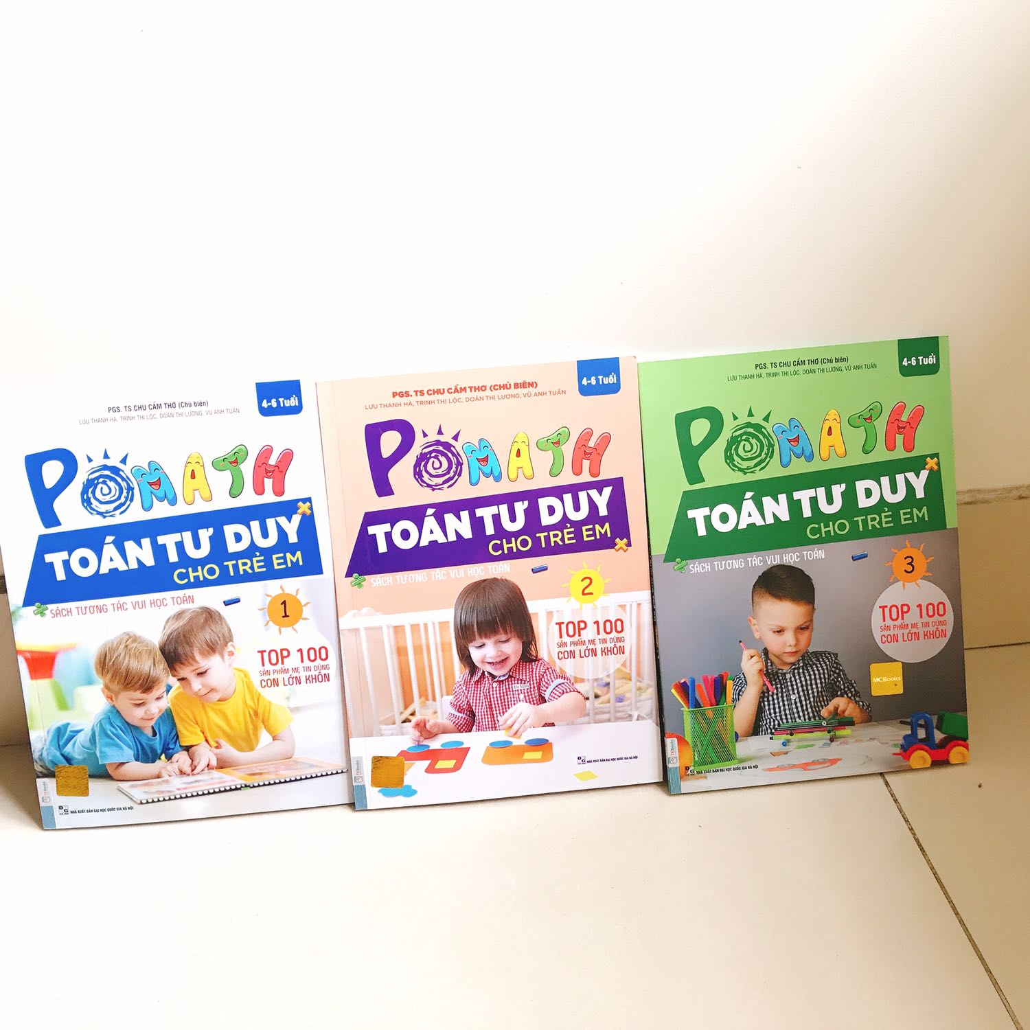 Mua sales đến 60% nên cảm thấy rất hợp lý, tiki giao hành nhanh, sách lại đẹp. Các mẹ có con mẫu giáo lớn nên mua nhé. Sách in đẹp, màu sắc rất thu hút các bạn bé, nội dung lại tương tác cao, k nặng kiến thức.